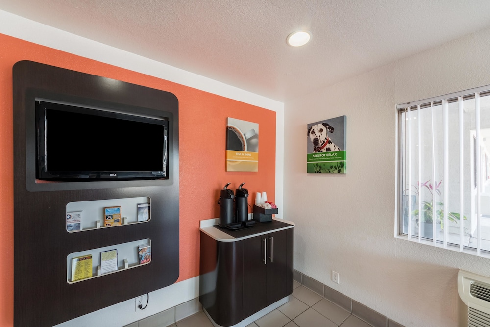 motel 6 del rio tx