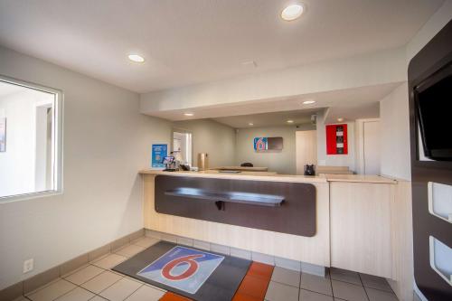 motel 6 del rio tx