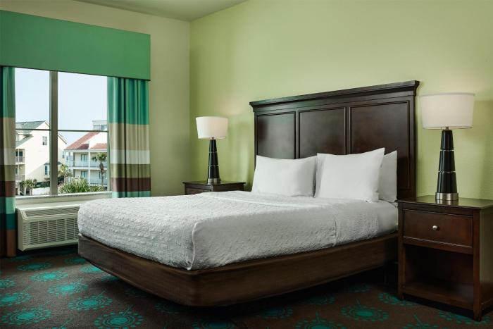 hampton inn and suites destin