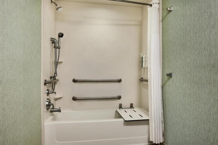 hampton inn and suites destin