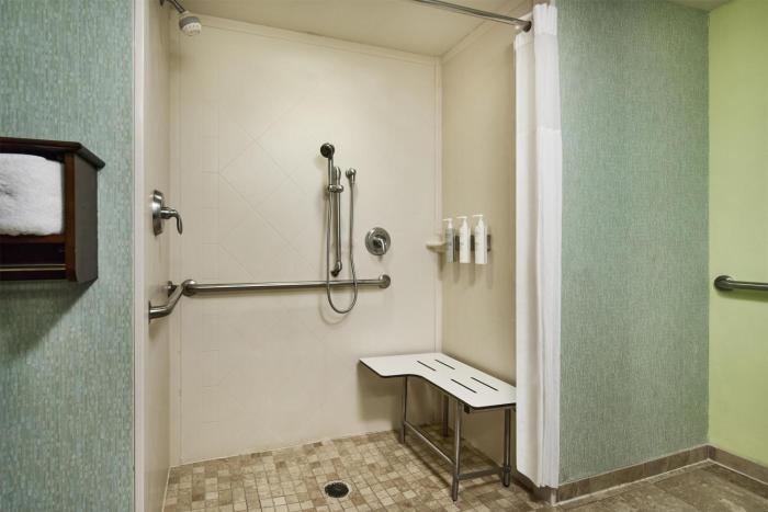 hampton inn and suites destin