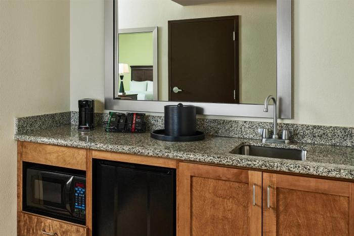 hampton inn and suites destin