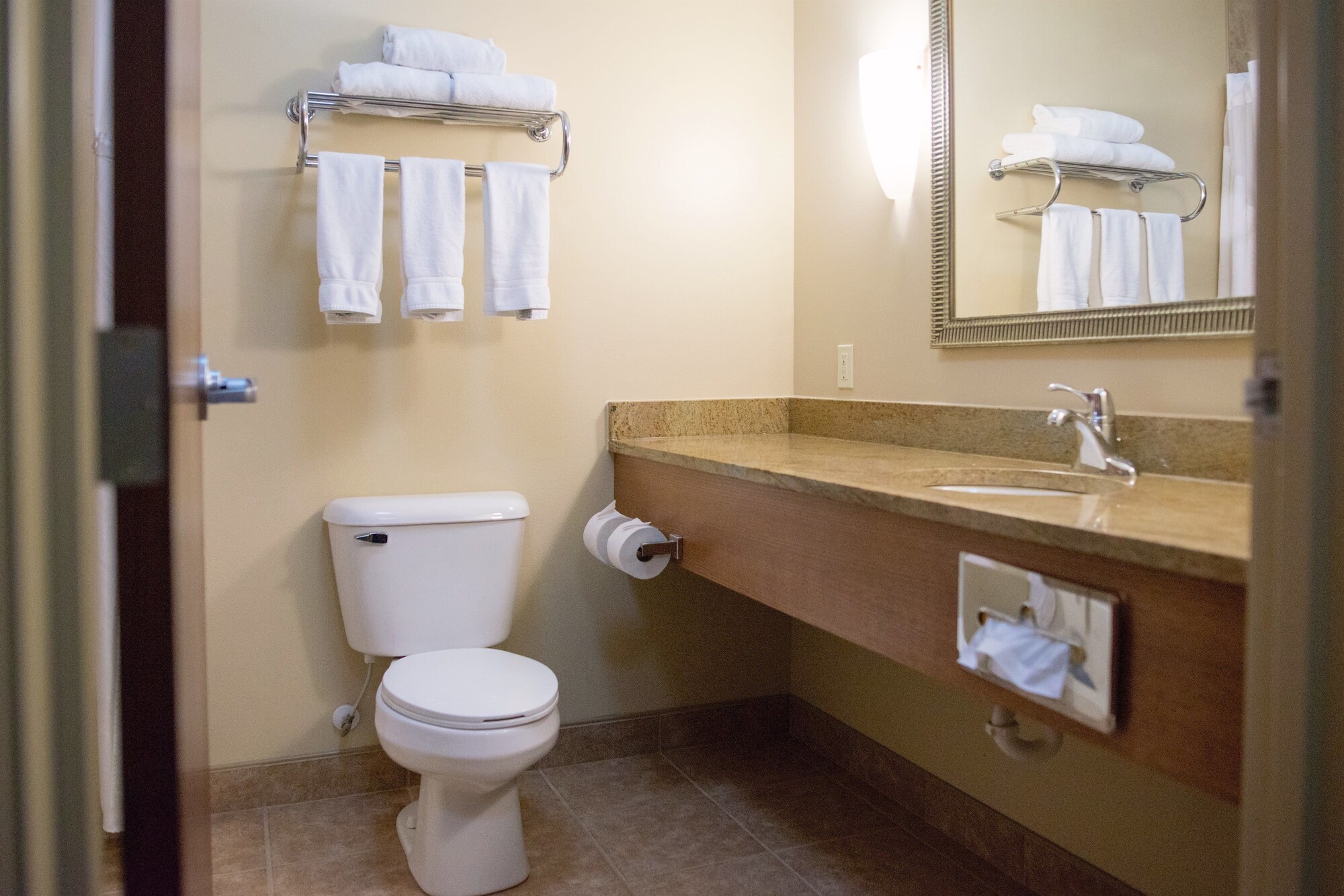 holiday inn express devils lake by ihg