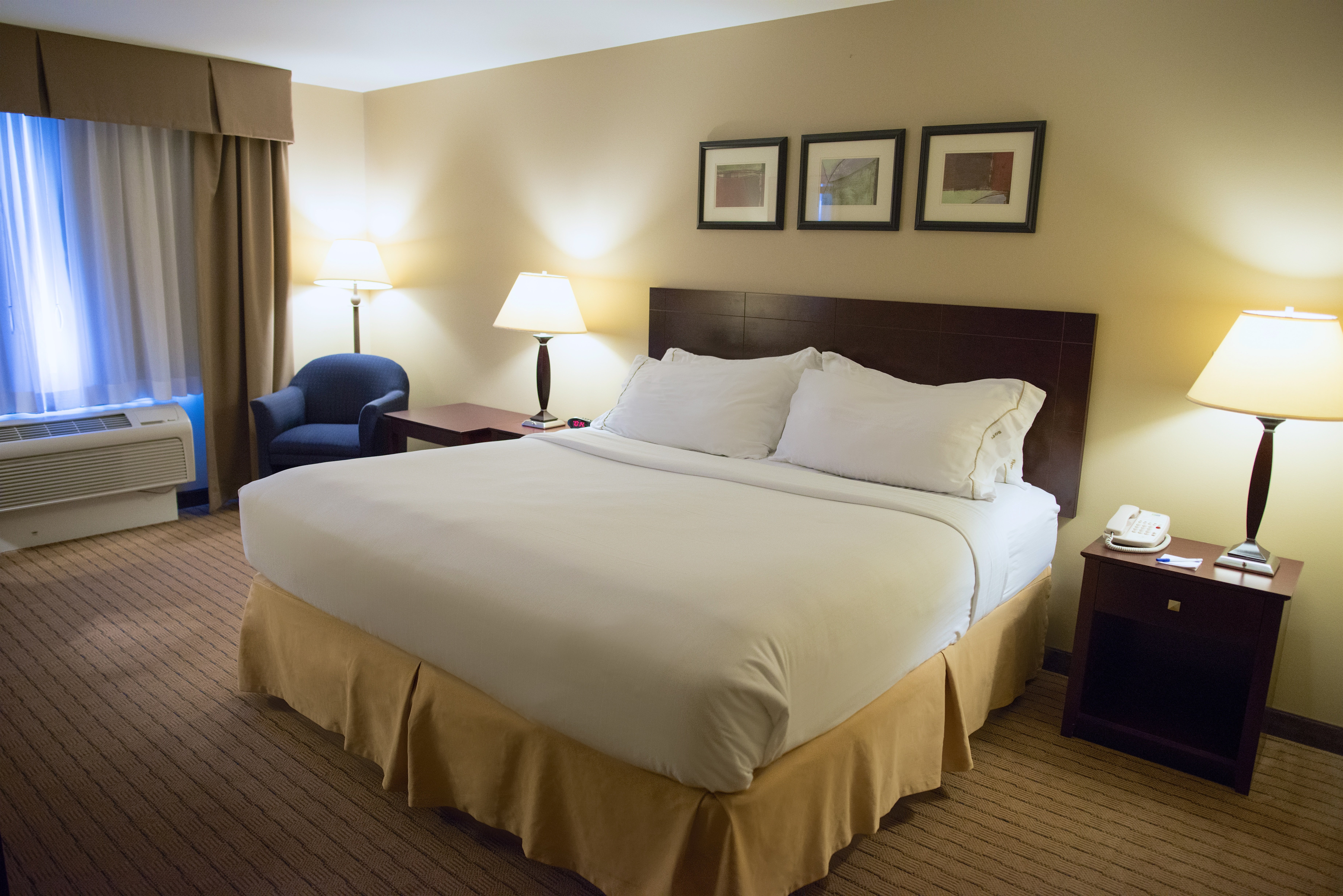 holiday inn express devils lake by ihg