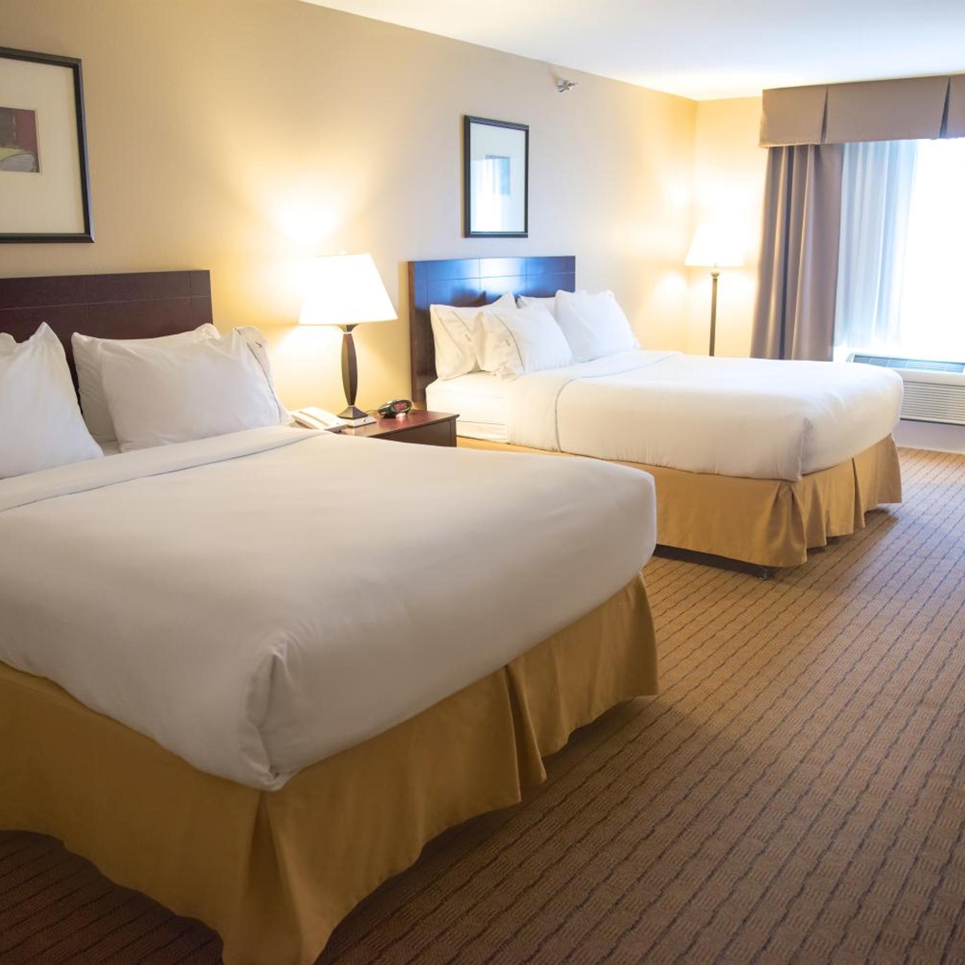 holiday inn express devils lake by ihg