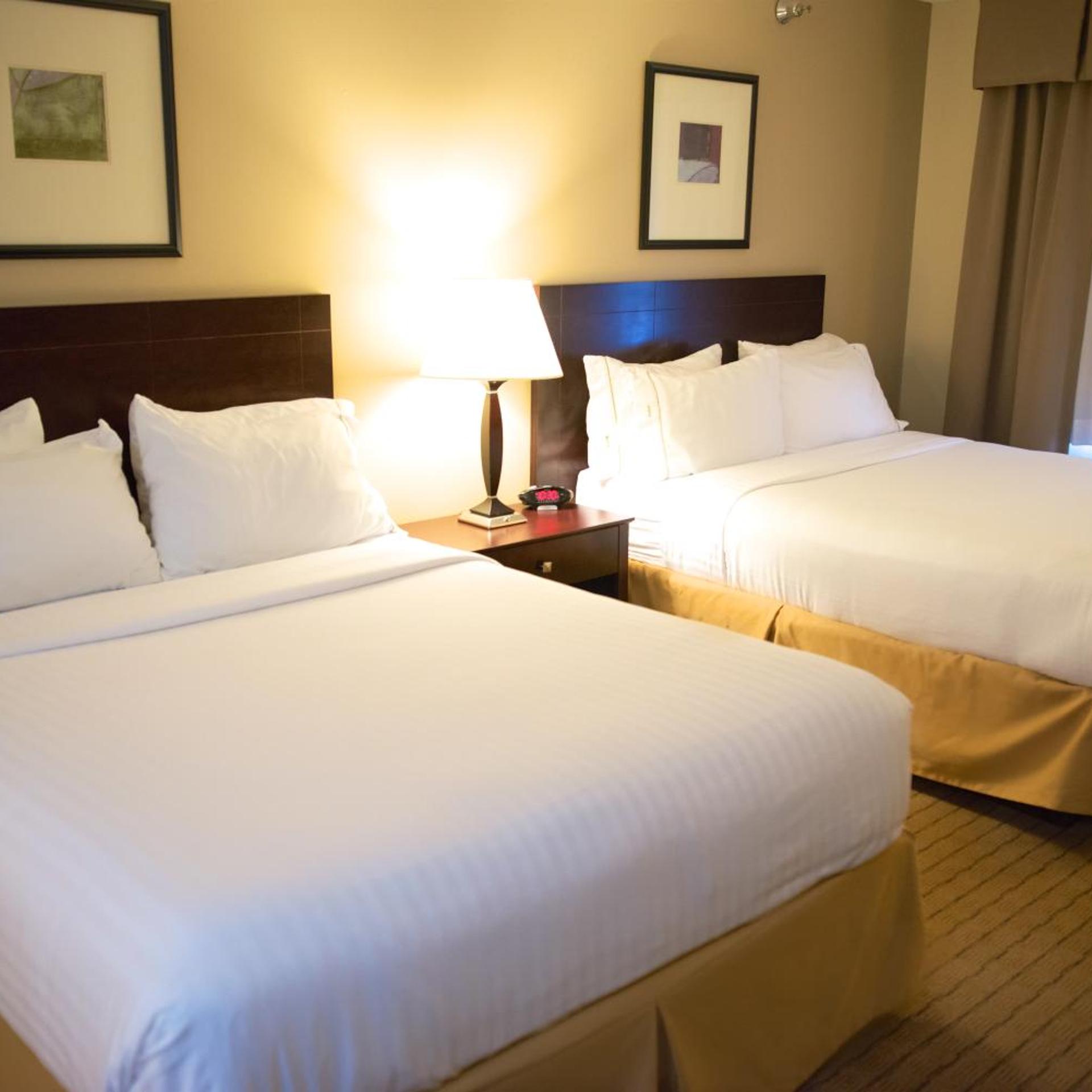 holiday inn express devils lake by ihg