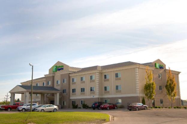holiday inn express devils lake by ihg