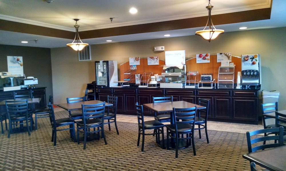 holiday inn express devils lake by ihg