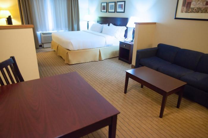 holiday inn express devils lake by ihg