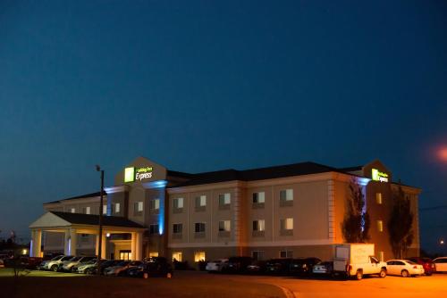 holiday inn express devils lake by ihg