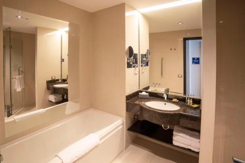 victor larco herrera