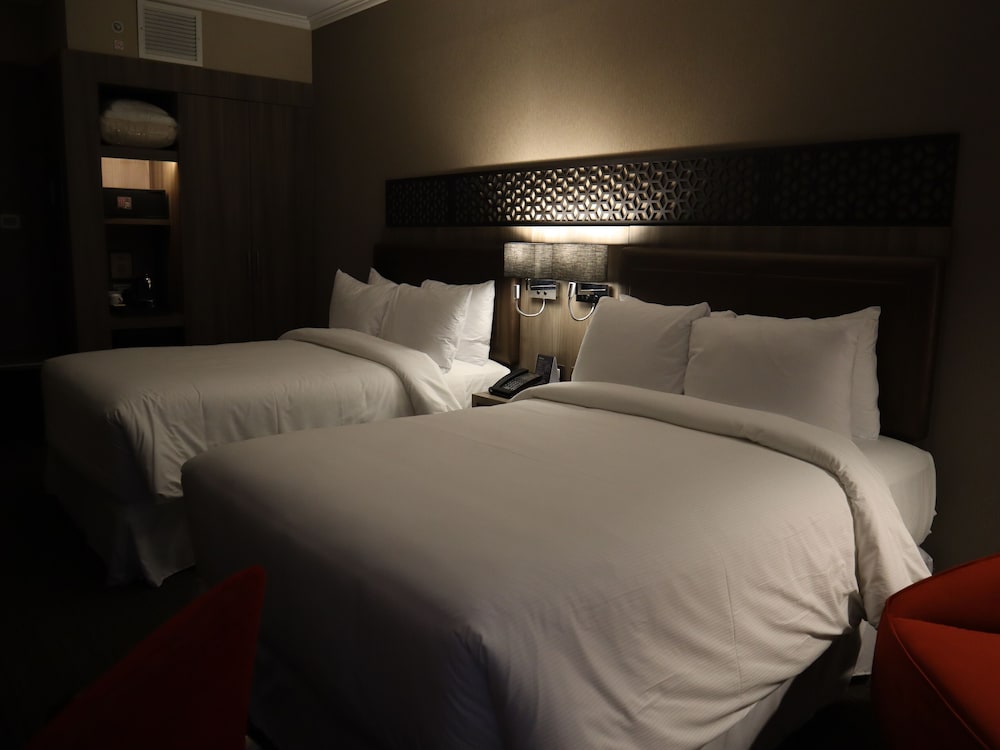 doubletree by hilton trujillo