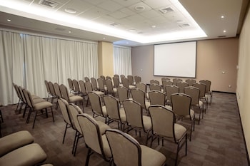 doubletree by hilton trujillo