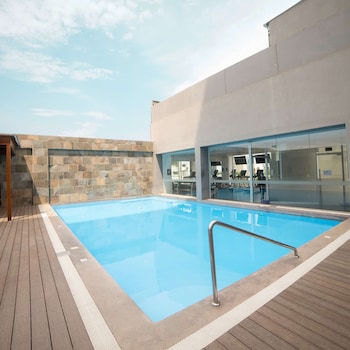 doubletree by hilton trujillo