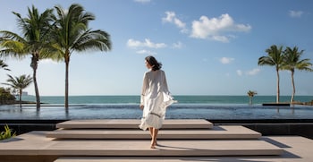 jumeirah al qasr dubai