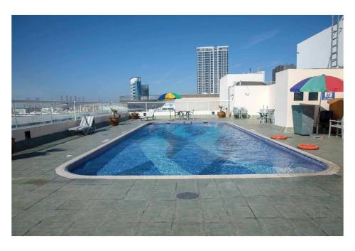 wescott plaza hotel apartment