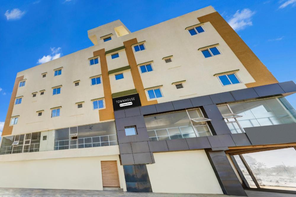 super townhouse hennur prakruthi layout bangalore