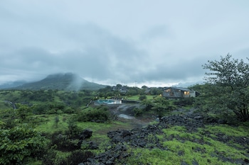 taalish a boutique resort