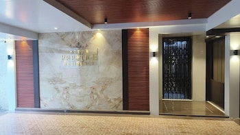 hotel prestige residency
