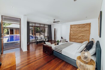 trees and fishes private retreat