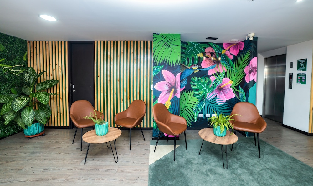 hotel greenview medellin