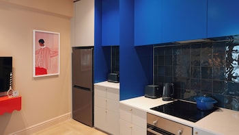 the trade boutique hotel