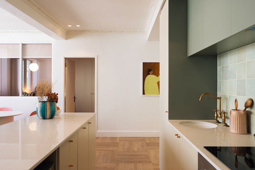 the trade boutique hotel