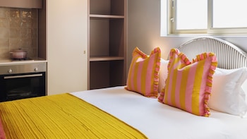 the trade boutique hotel