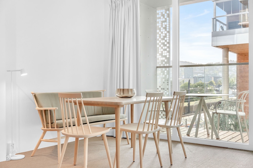 lux hotel apartments lillestr m