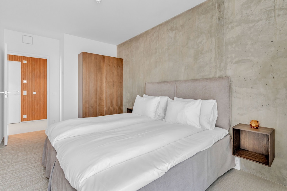 lux hotel apartments lillestr m