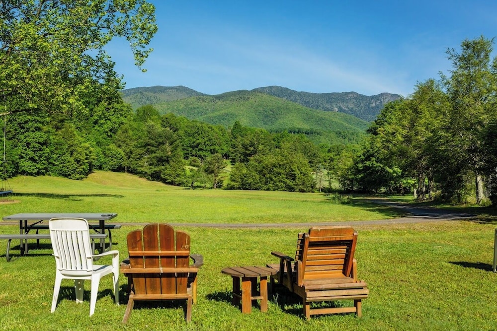 lodge at mount mitchell