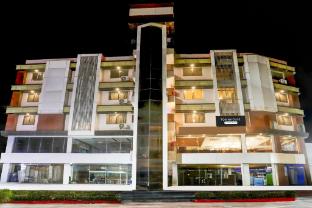 super townhouse prahladnagar