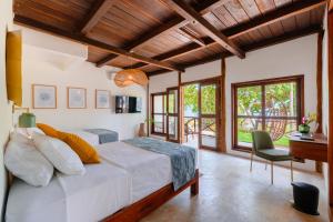 azulea bacalar hotel and spa lagoon front