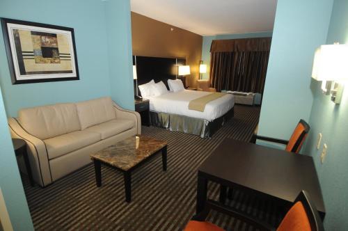holiday inn express somerset by ihg