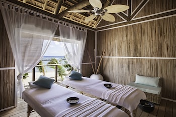 veranda pointe aux biches hotel