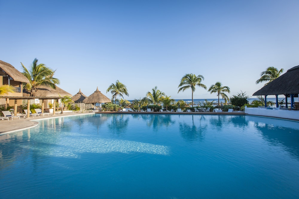 veranda pointe aux biches hotel