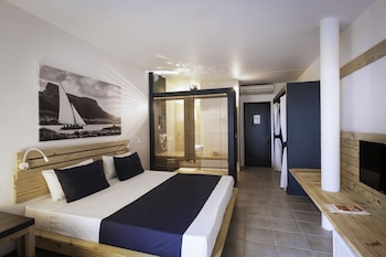 veranda pointe aux biches hotel