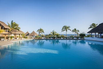 veranda pointe aux biches hotel