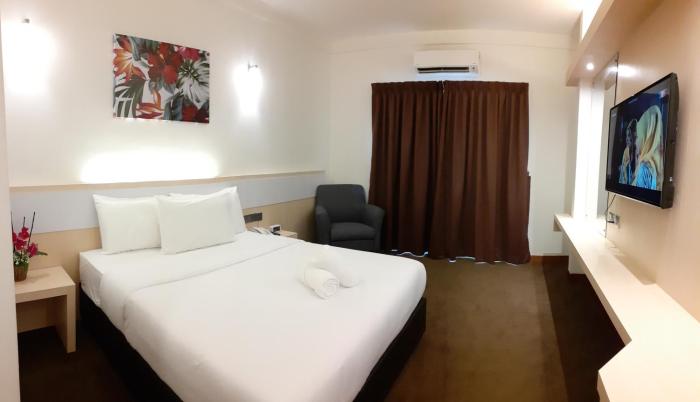 serdang lake view resort