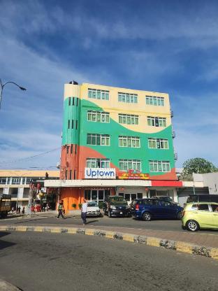 uptown hotel