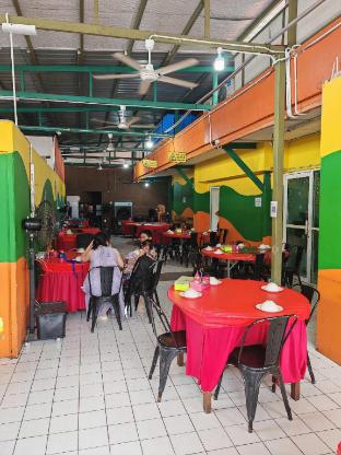 uptown hotel