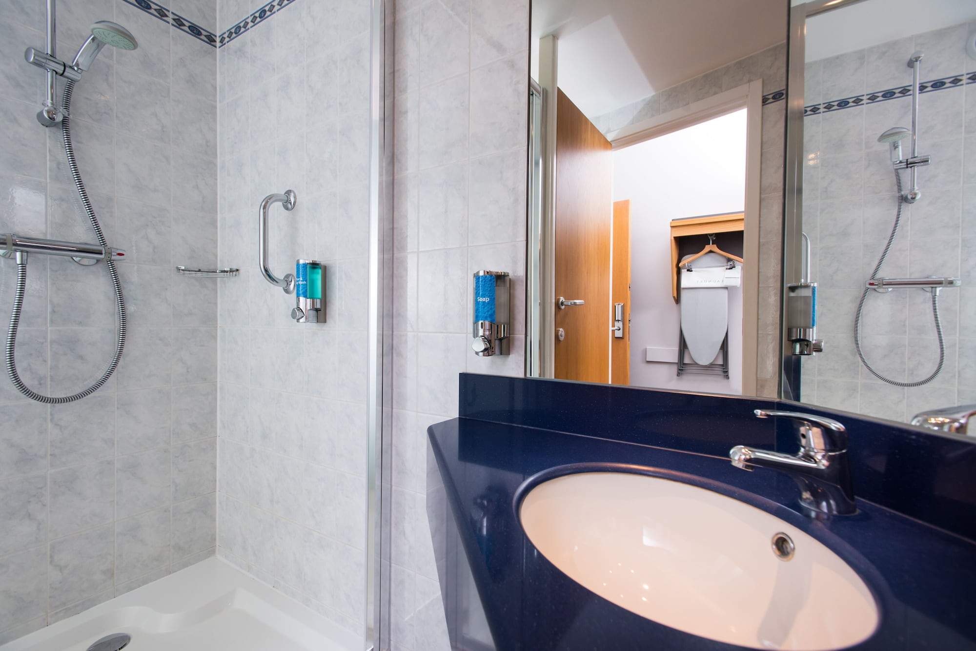 holiday inn express stafford by ihg