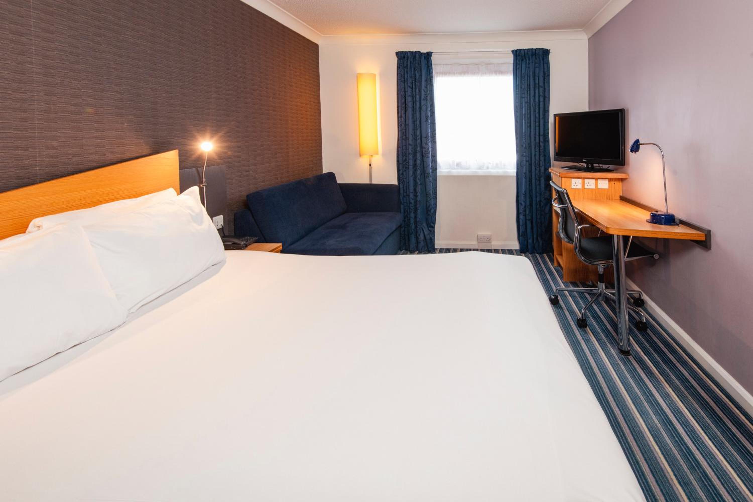 holiday inn express stafford by ihg