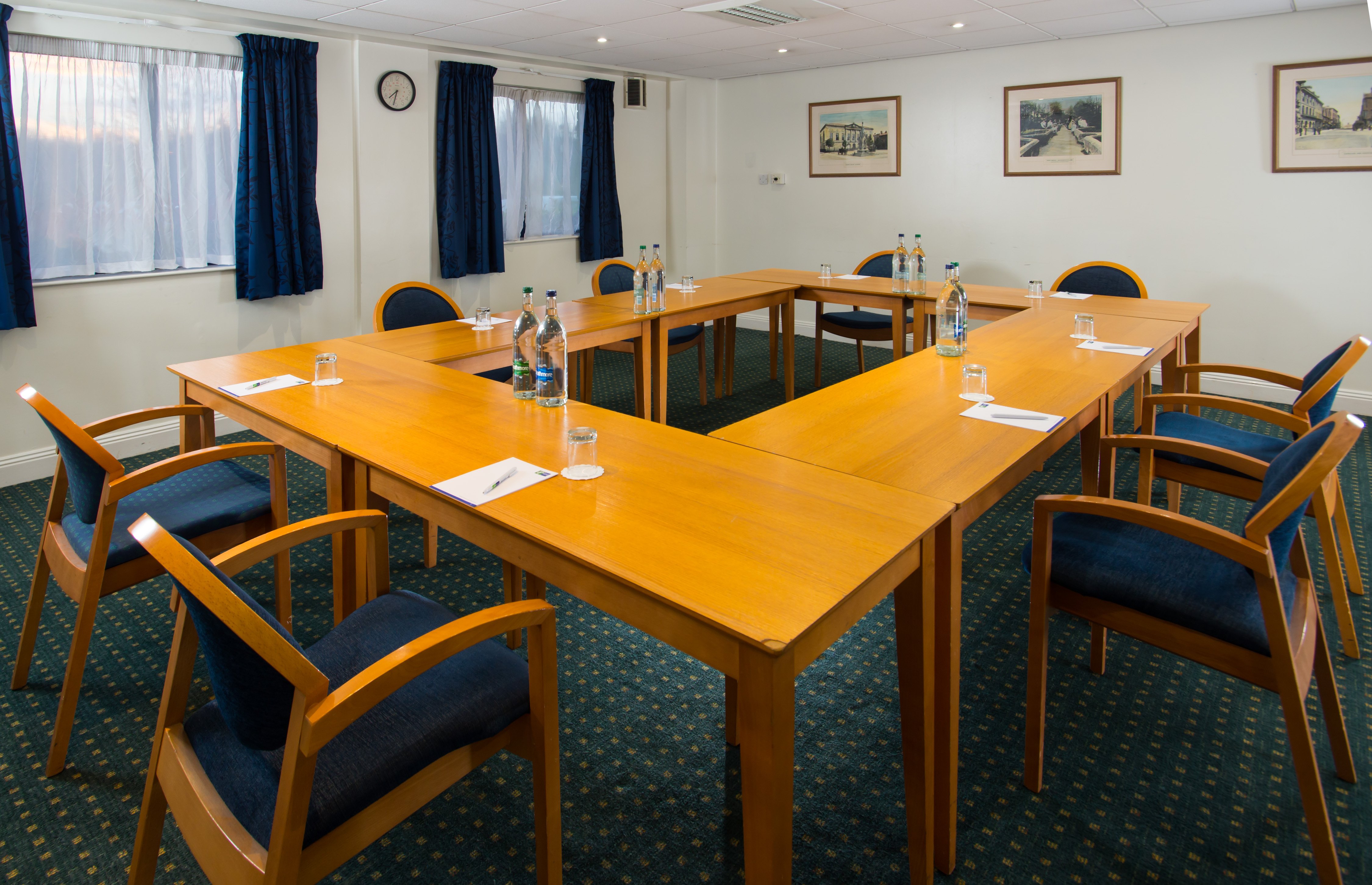 holiday inn express stafford by ihg