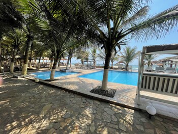 ocean green beach villas