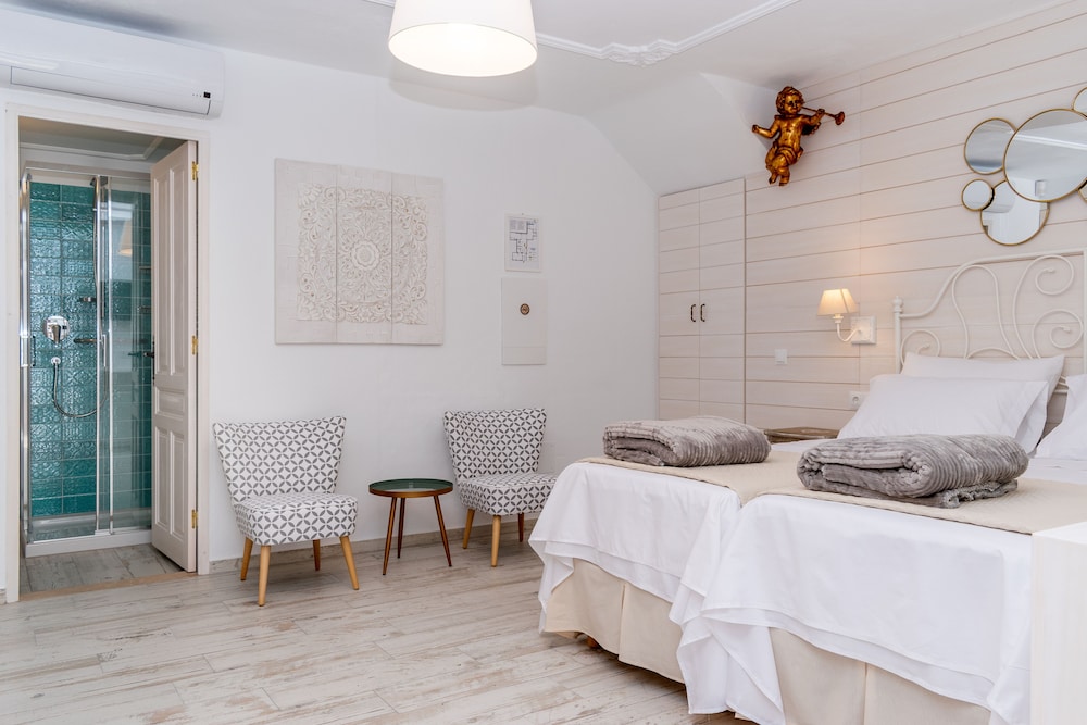 casa del patio boutique apartments