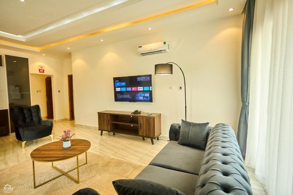 aiden homes and apartments hotel