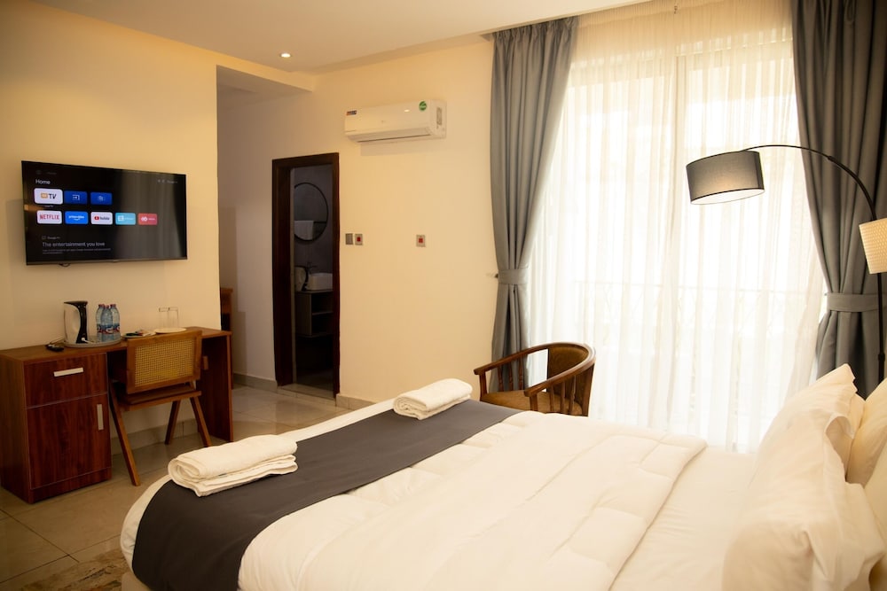 aiden homes and apartments hotel