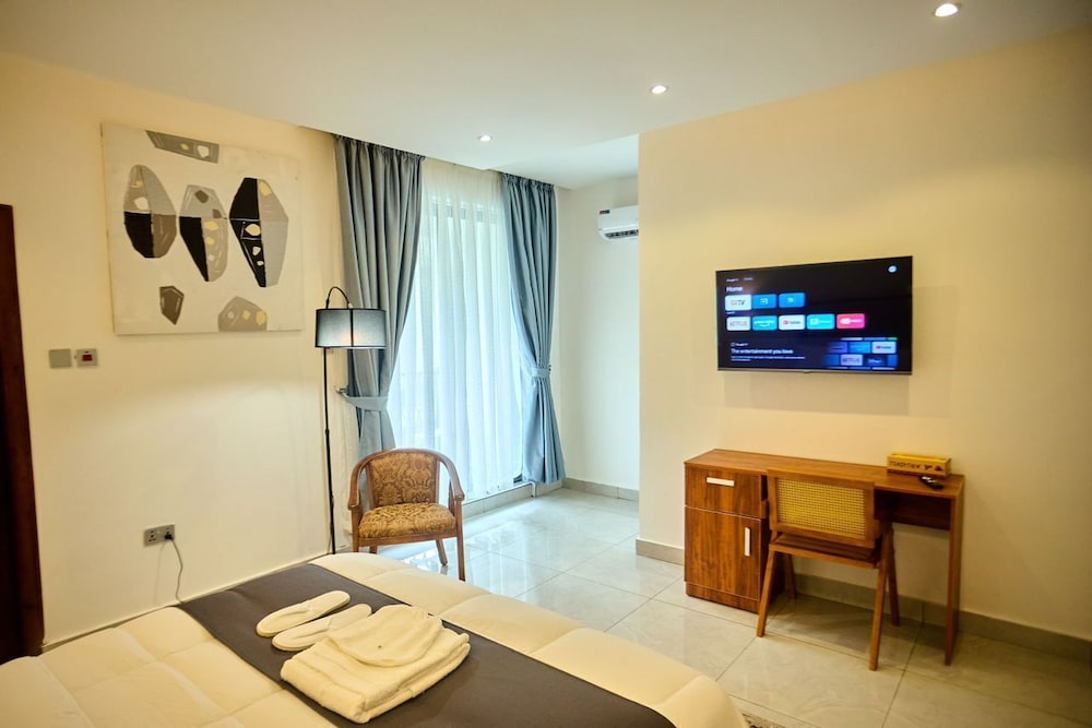 aiden homes and apartments hotel