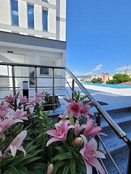 admiro hotel